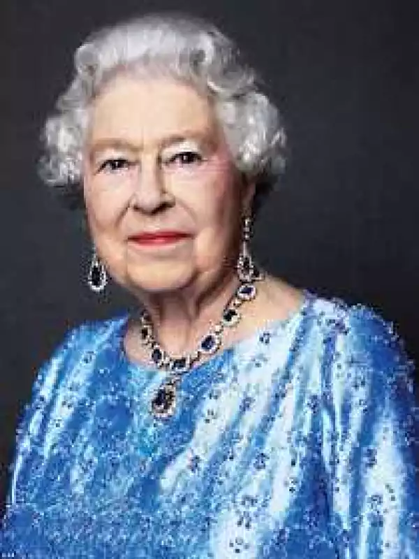Queen Elizabeth Becomes First Monarch To Reign For 65 Years, Shares New Photo